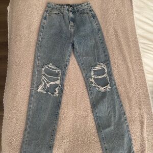 PrettyLittleThing Jeans